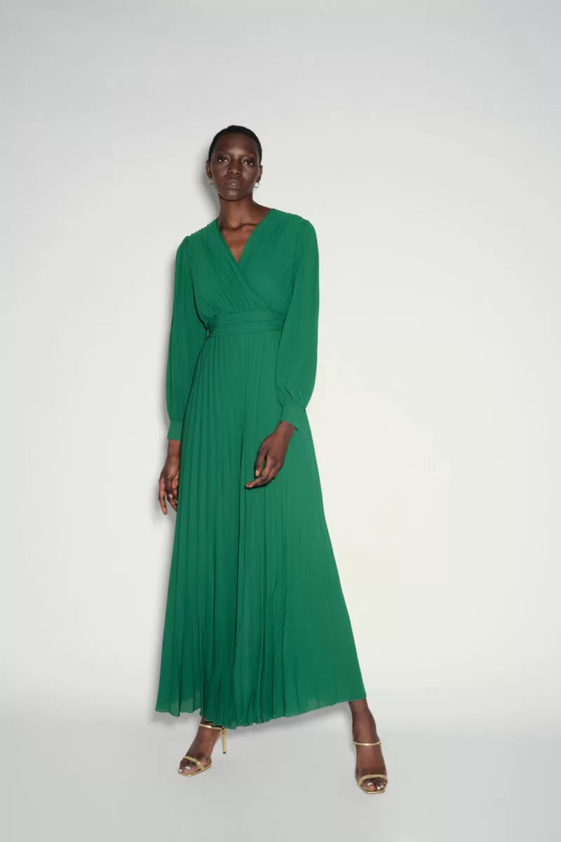 Cable - Knit Women Sweater with Intricate PatternsKAOS Hai Cercato Green Pleated Jumpsuit