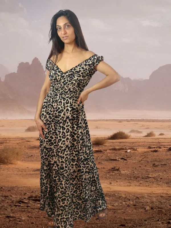 Empire Waist Women Dress to Accentuate the Bust and Conceal the Waist548-C Animal Print Silk Dress