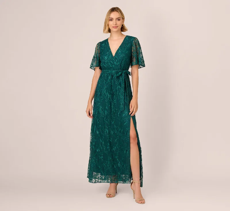 Mermaid - Style Women Dress with a Fitted Silhouette for Special OccasionsEmbroidered Lace Maxi Dress In Hunter