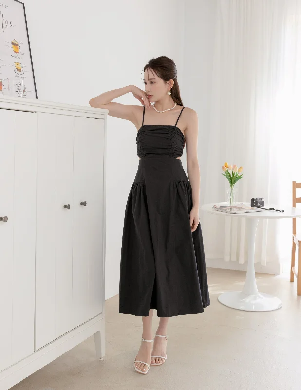 Ball Gown Women Dress with a Full Skirt for a Princess - like LookMegan Dress in Black