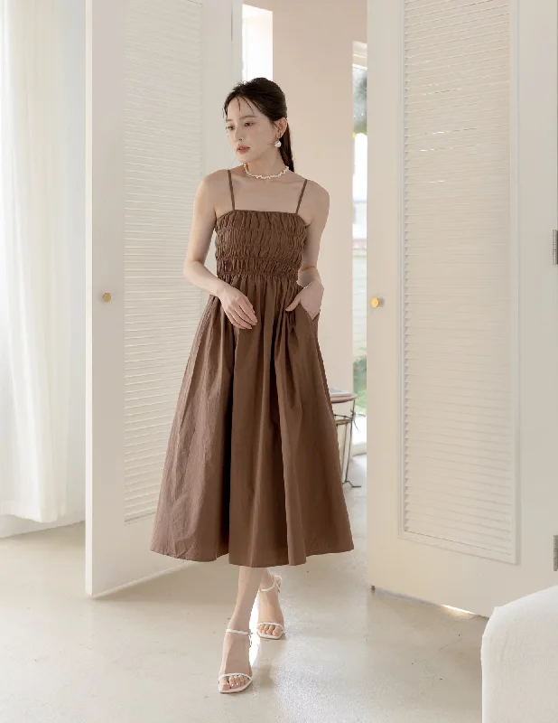 Sleeveless Women Dress in Bright Colors for Summer PartiesPamela Dress in Brown