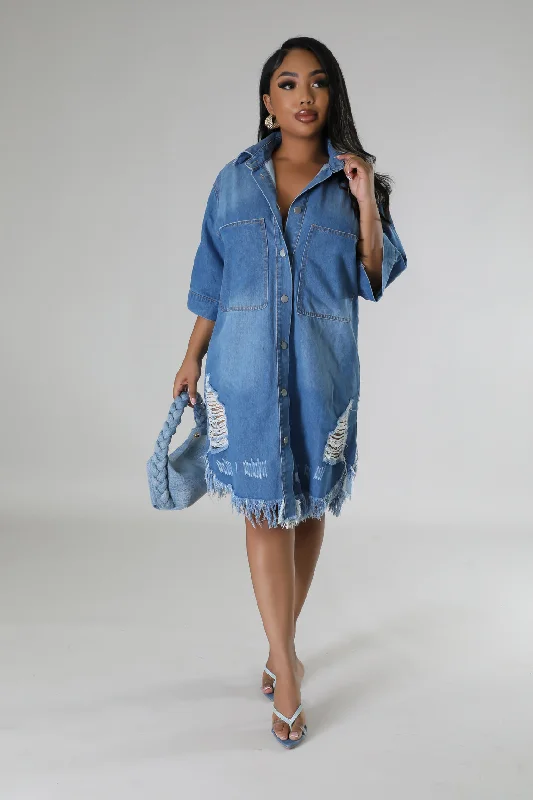 Denim Top with a Peplum Hem for a Flirty and Feminine LookBaddie Drip Denim Dress