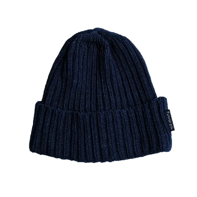 Button - Down Denim Top with a Classic DesignThe Factory Made Light Indigo Knit Beanie