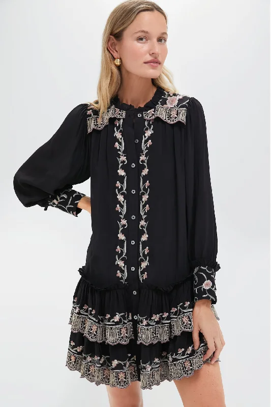 Long - Sleeve Women Dress in Velvet for a Luxurious Winter LookBlack Lacey Embroidery Long Sleeve Tunic Dress