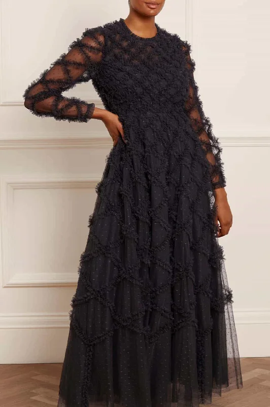 Backless Women Dress for a Sexy and Alluring Look at Evening EventsEvelyn Long Sleeve Gown