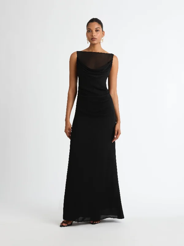 Long - Sleeve Women Dress in Velvet for a Luxurious Winter LookSORRENTO MAXI DRESS