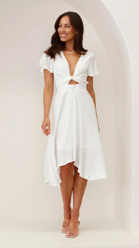 Plus Size Women Dress with a Flattering A - Line Cut for Comfort and StyleSunny Daze Dress - White