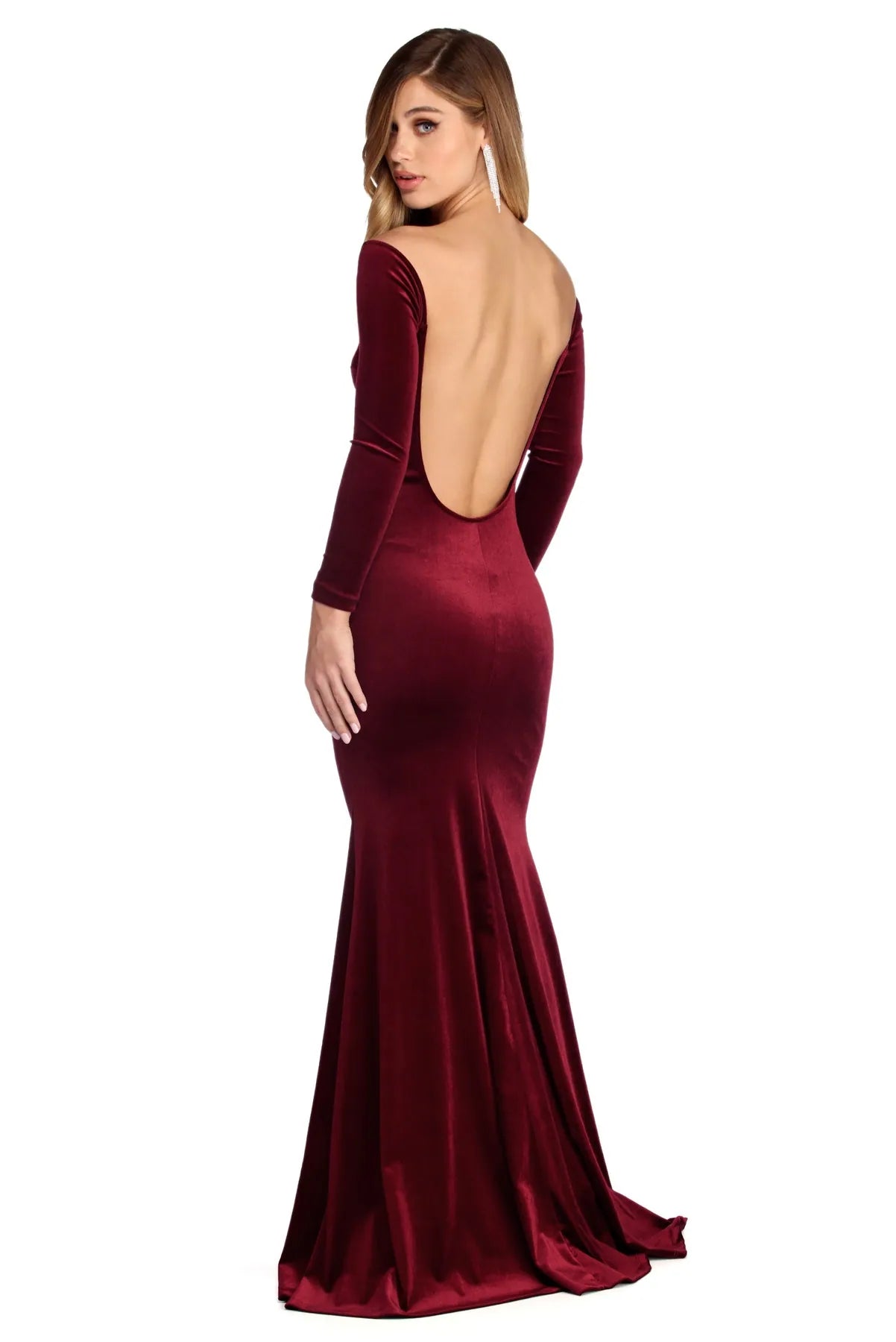 Long - Sleeve Women Dress in Velvet for a Luxurious Winter LookViv Formal Open Back Dress