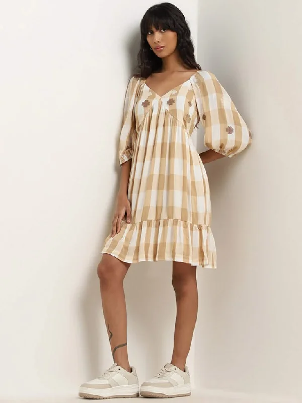 Cuffed Women Shorts for a Laid - Back and Trendy LookBombay Paisley Beige Checks Printed Empire-Line Dress