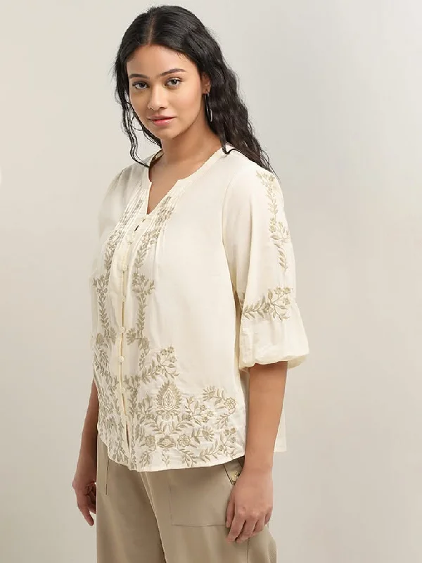 Embroidered Women Shorts with Intricate DesignsGia Off-White Floral Embroidered Cotton Blouse