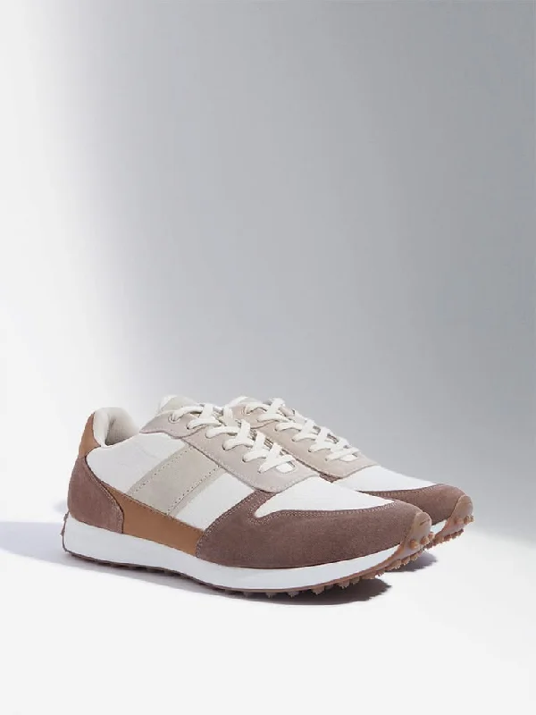 Leather Look Women Shorts for an Edgy and Chic StyleSOLEPLAY Tan Colour-Blocked Lace-Up Sneakers