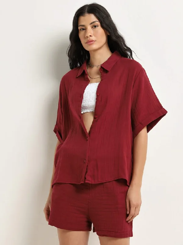 Twill Women Shorts with a Smooth Texture and DurabilityWunderlove Maroon Crinkle Texture Beach Cotton Shirt